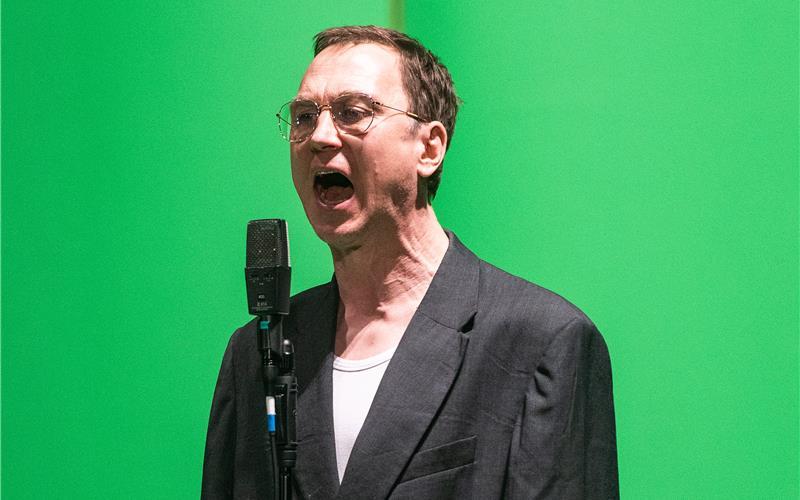 Lars Eidinger schaute im Kino Museum in Tübingen vorbei. GB-Foto: Schmidt