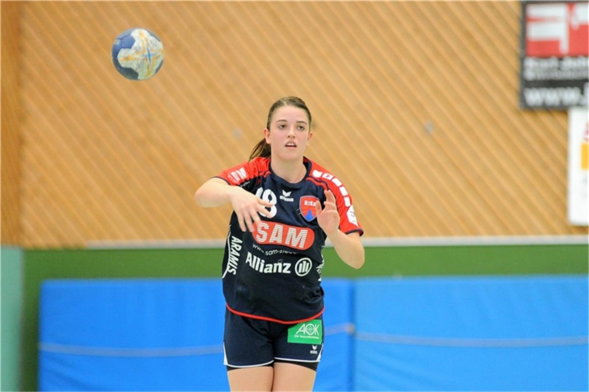 Lea Neubrander (SG H2Ku Herrenberg Kuties #18)   SG H2Ku Herrenberg, Handball, L...