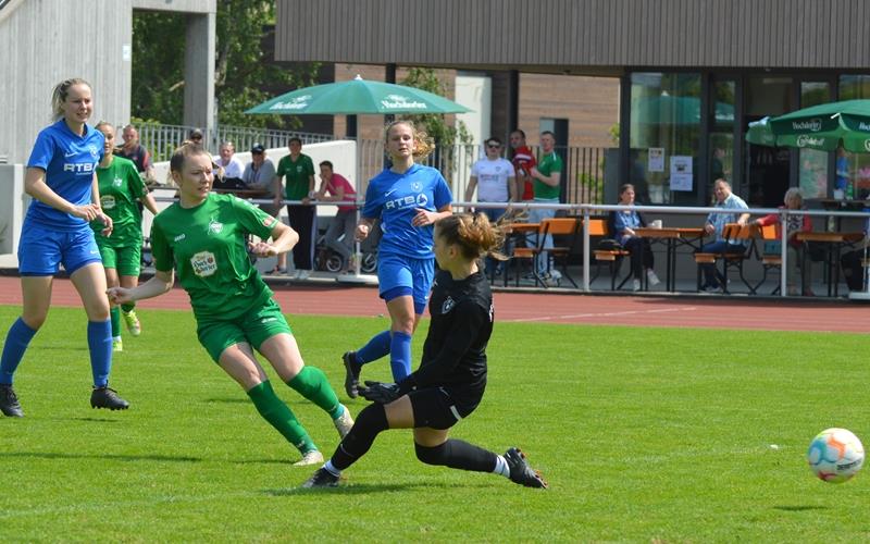 Letzter Treffer im VfL-Trikot: Leonie Kopp erzielt das 1:0 für Herrenberg gegen Frauenbiburg. GB-Foto: Zvizdiç