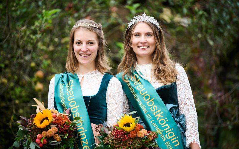 Linda Österle und Nadine Haderer geben ihr Amt ab. GB-Foto: gb