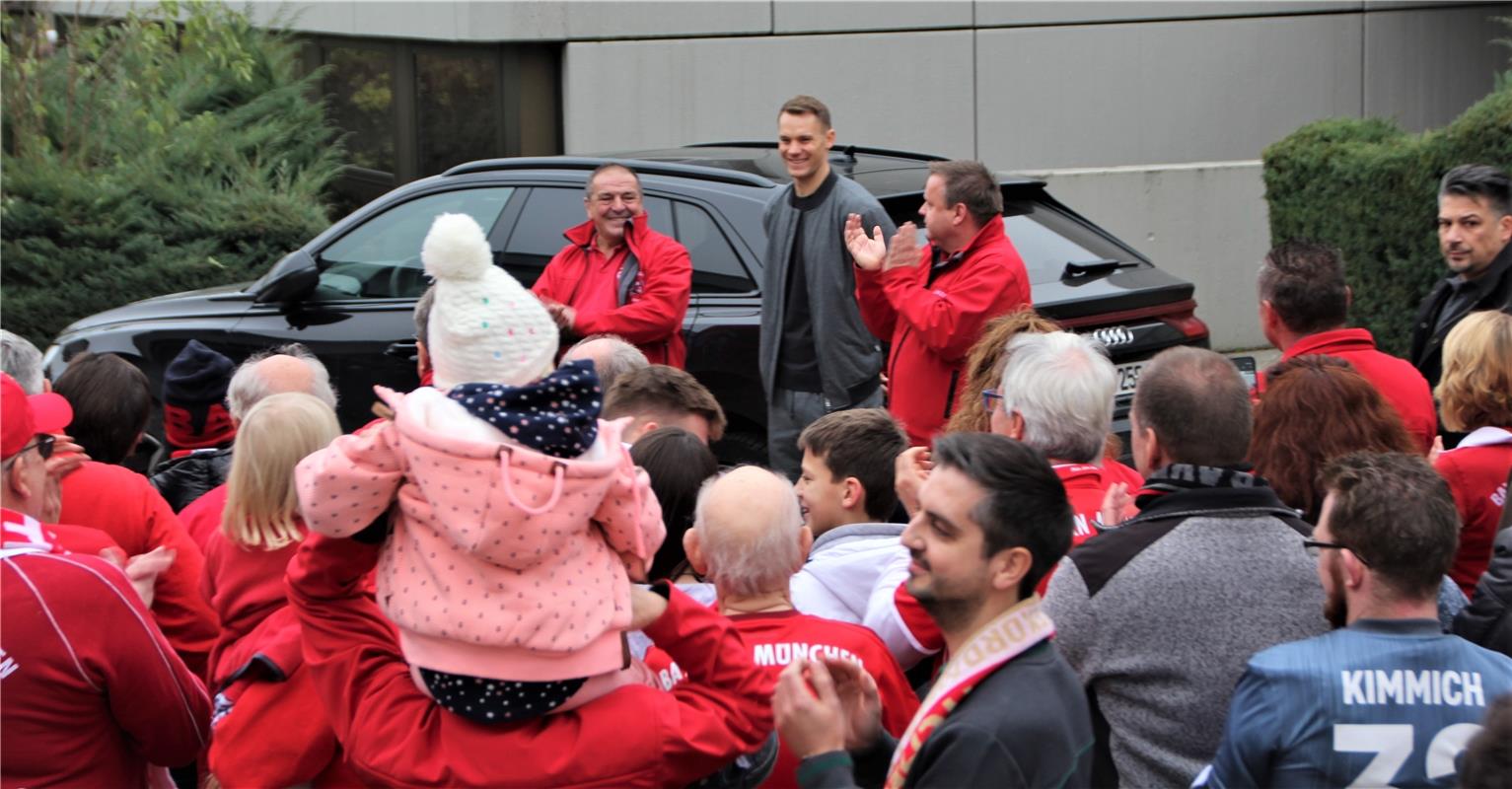 Manuel Neuer beim FC Bayern München Fanclub Gäubazis