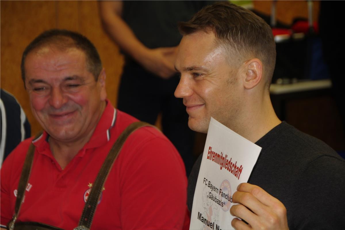 Manuel Neuer beim FC Bayern München Fanclub Gäubazis