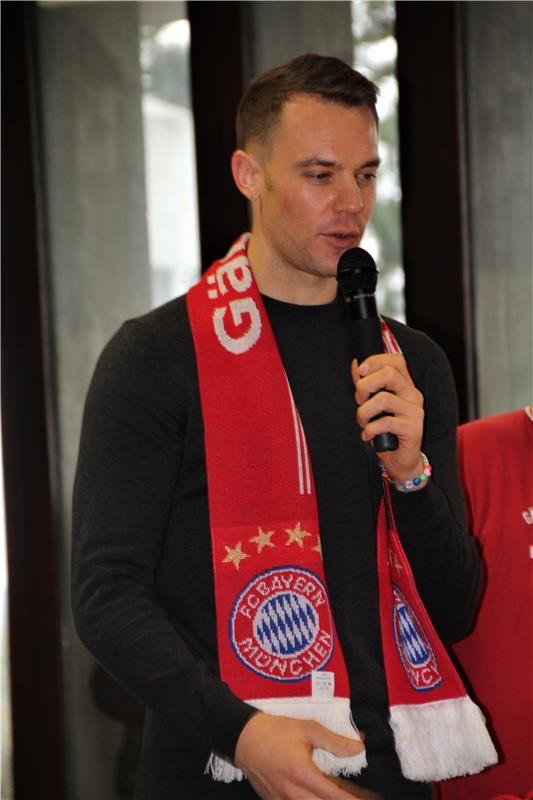 Manuel Neuer beim FC Bayern München Fanclub Gäubazis