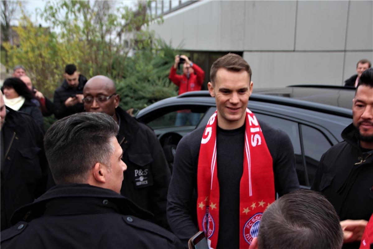 Manuel Neuer beim FC Bayern München Fanclub Gäubazis