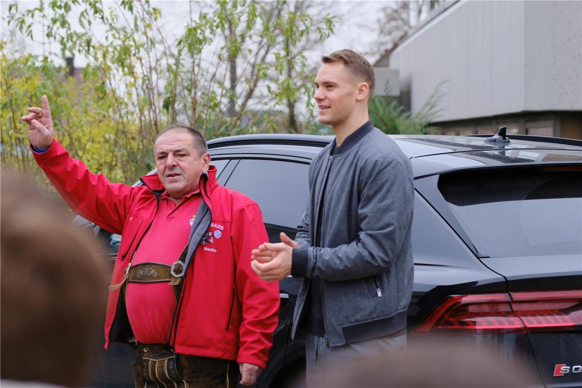 Manuel Neuer beim FC Bayern München Fanclub Gäubazis  Herrenberg Kuppingen / 1.1...