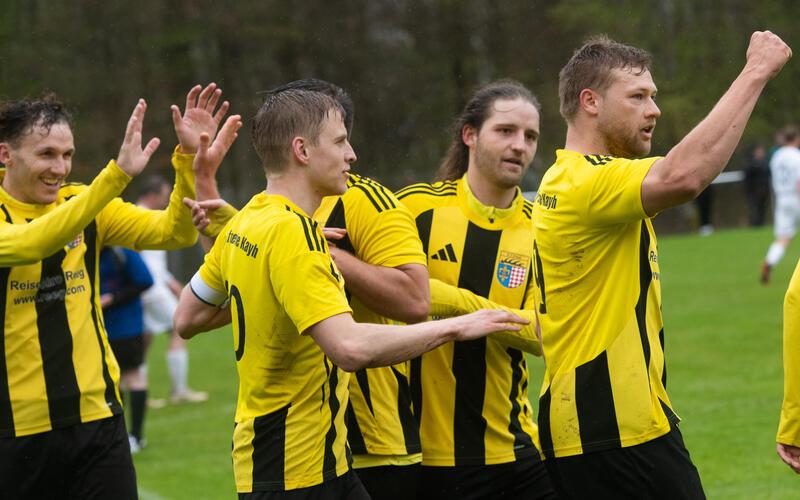 Marcel Däuble bejubelt seinen Treffer zum 3:0. GB-Foto: Schmidt