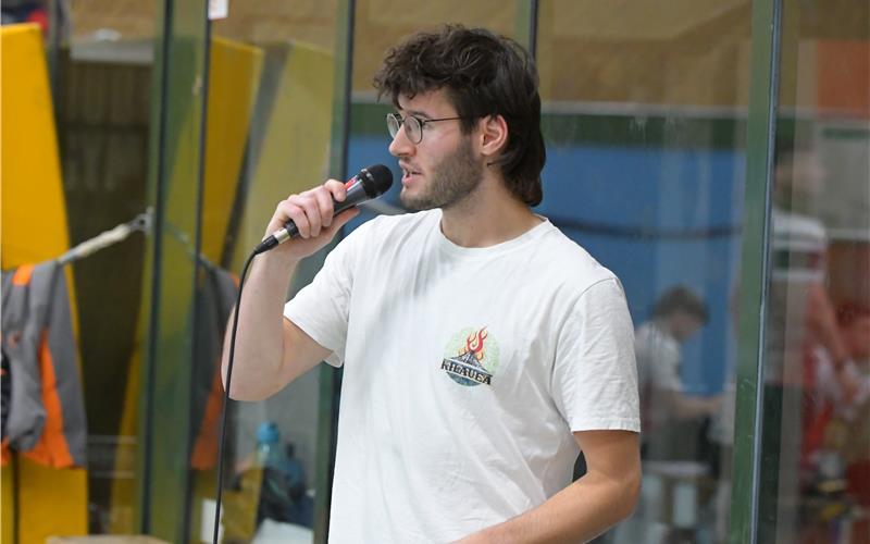 Marco Hirth hat sich schnell an die neue Rolle gewöhnt und mag die Interaktion mit dem Publikum. GB-Foto: Gebhardt