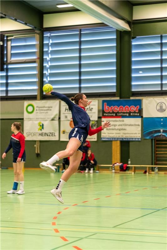 Marie Thiwissen (SG H2KU Herrenberg 2, #16) ,TG Biberach vs. SG H2Ku Herrenberg ...