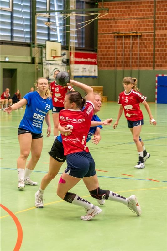 Marie Thiwissen (SG H2KU Herrenberg 2, #16) ,TG Biberach vs. SG H2Ku Herrenberg ...