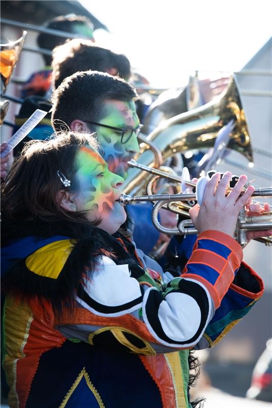 Maskenabstauben Fasnet in Gärtringen 1 / 2020 Foto: Schmidt