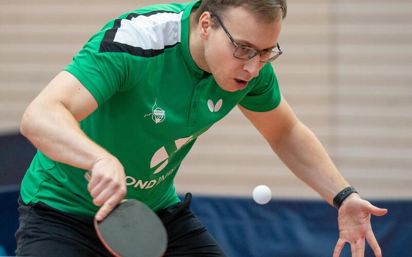 Max Hering musste leicht angeschlagen im Spitzeneinzel passen.  GB-Foto: Vecsey