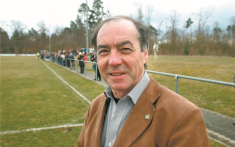Seine Stimme hatte Gewicht und war gefragt Mit Leib und Seele engagierte sich Walter Gohl im Fußball GB-Foto (Archiv): Bäuerle
