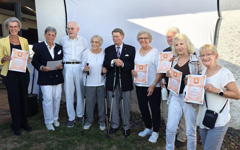 Mitglieder feiern den 50. Geburtstag des TC Gäufelden