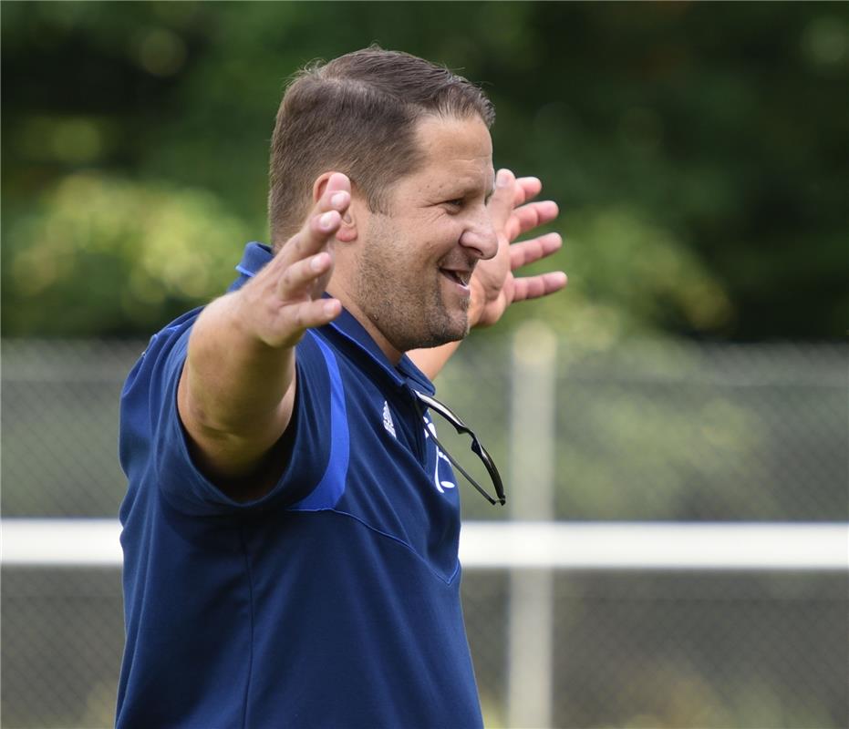 Mönchberg, Sportplatz, Fußball-Bezirkspokal,, FV Mönchberg (schwarz-weiß) - TSV ...