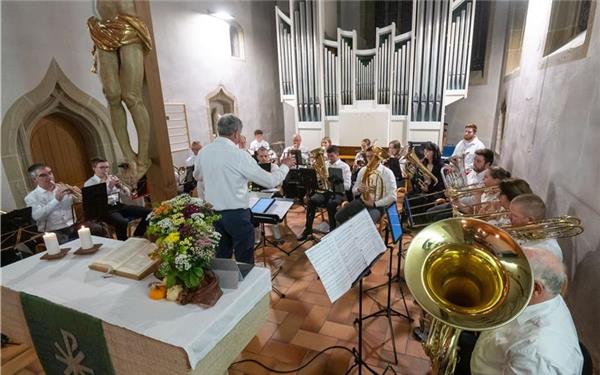 Musikalische Erinnerungen gab der Mönchberger Posaunenchor zum Besten. GB-Foto: Vecsey