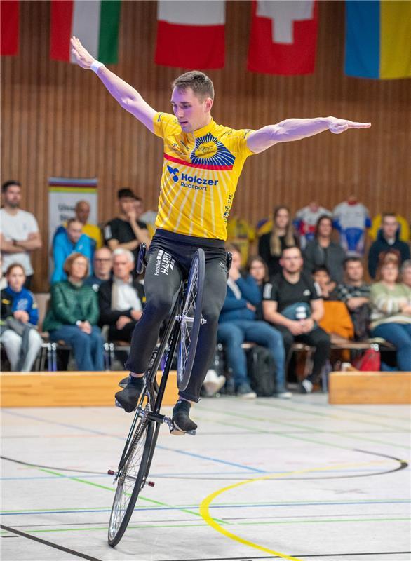 Nebringen, Hermann-Wolf-Halle, Kunstradfahren-Weltcup, Abschiedsvorstellung von ...