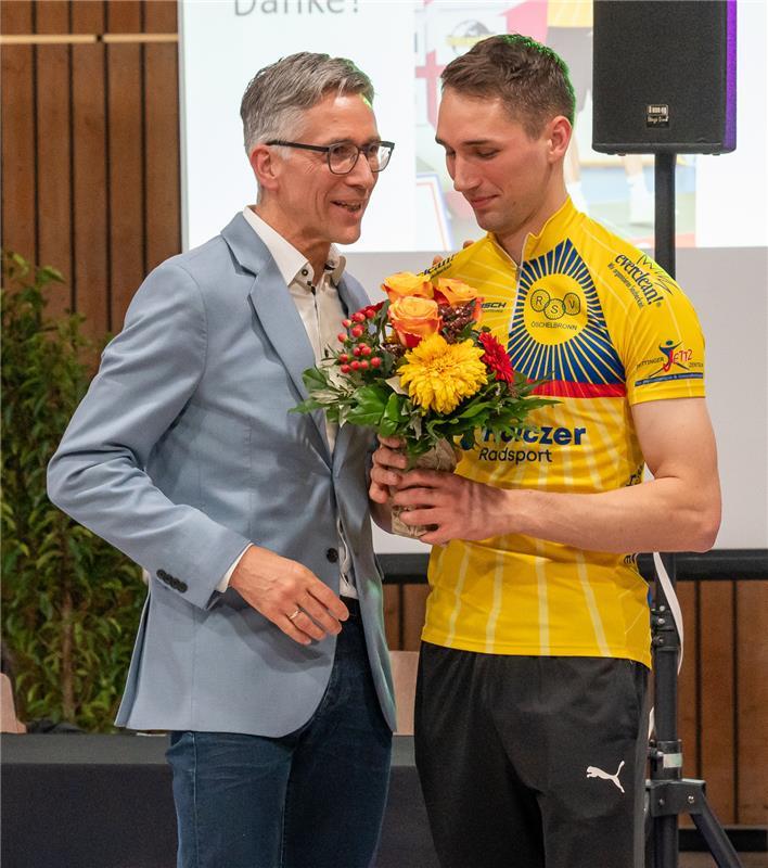 Nebringen, Hermann-Wolf-Halle, Kunstradfahren-Weltcup, Abschiedsvorstellung von ...