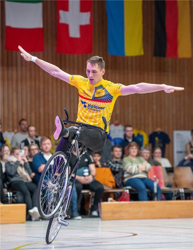 Nebringen, Hermann-Wolf-Halle, Kunstradfahren-Weltcup, Abschiedsvorstellung von ...