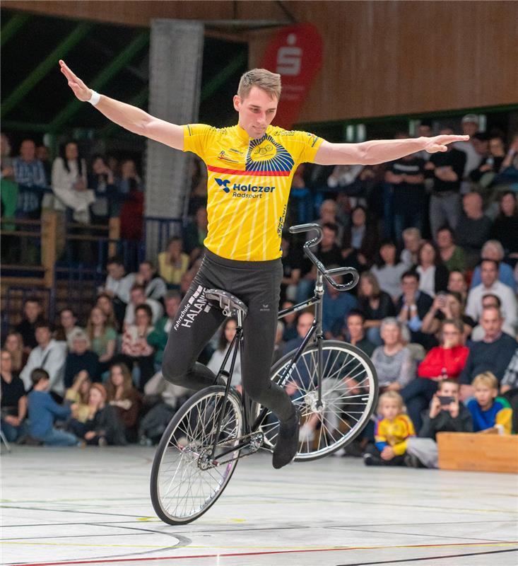 Nebringen, Hermann-Wolf-Halle, Kunstradfahren-Weltcup, Abschiedsvorstellung von ...