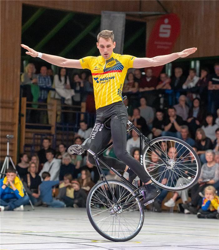 Nebringen, Hermann-Wolf-Halle, Kunstradfahren-Weltcup, Abschiedsvorstellung von ...