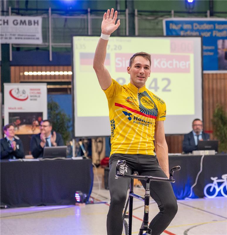 Nebringen, Hermann-Wolf-Halle, Kunstradfahren-Weltcup, Abschiedsvorstellung von ...