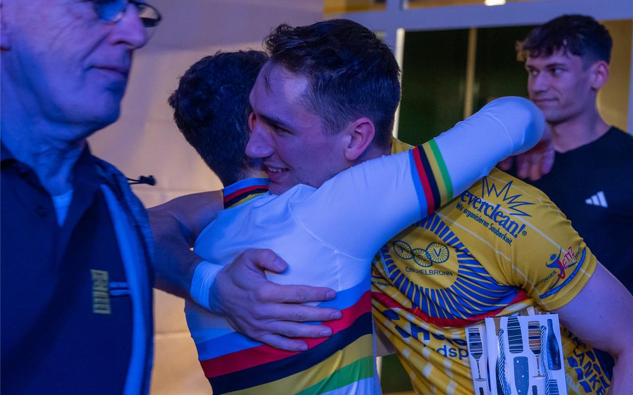 Nebringen, Hermann-Wolf-Halle, Kunstradfahren-Weltcup, Abschiedsvorstellung von ...