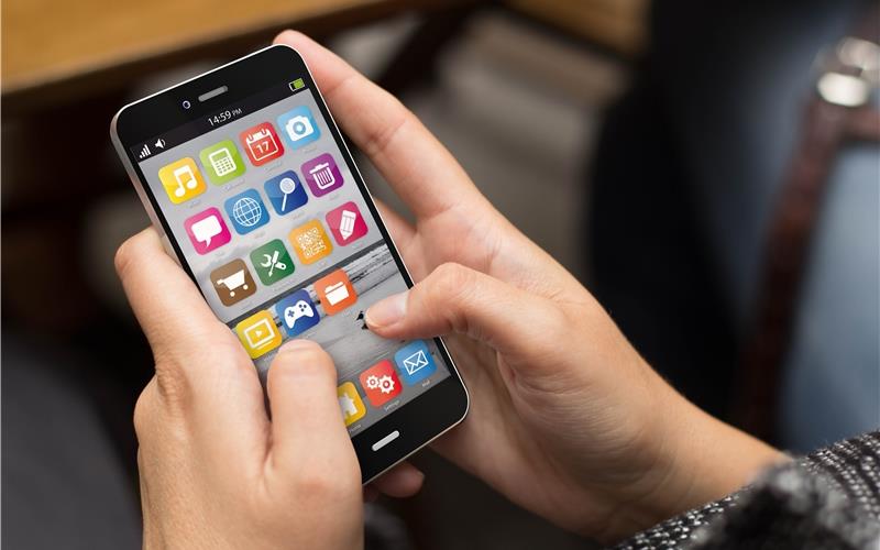 Nicht alle Schüler vermissen das Handy.GB-Foto: MclittleStock - stock.adobe.com