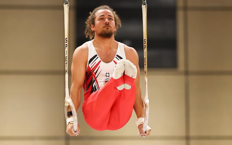 Nick Ackermann geht im Verbandsliga-Team an die Geräte. GB-Foto: Hrivatakis