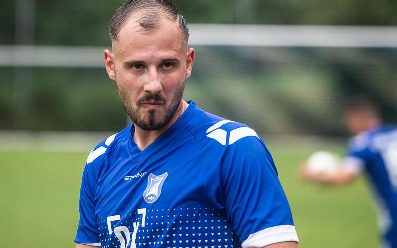 Niklas Geller traf per Foulelfmeter zum 4:0-Zwischenstand. GB-Foto (Archiv): Schmidt