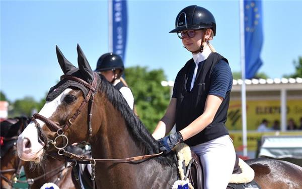 Nina Scheuerle (Gäufelden/auf Karanta) hat in Waldenbuch die Sparkassen-Cup-Qualifikation gewonnen. GB-Foto: Häusler