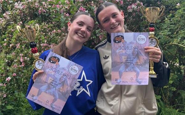 Noa Tsitrin (links) und Laura Faix: Starke Auftritte bei der DM. GB-Foto: gb