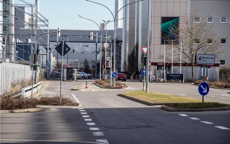 Täter war in psychischer Ausnahmesituation Noch ungeklärt sind die Hintergründe der Amokfahrt am Samstag bei Mercedes-Benz in Sindelfingen. GB-Foto: SDMG/Dettenmeyer