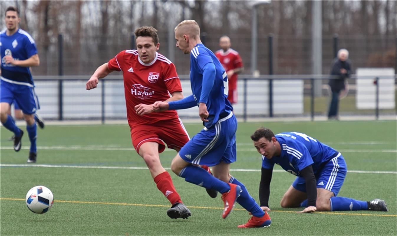 Nufringen, Sportplatz, Fußball, Testspiel, SV Nufringen - VfL Oberjettingen, rot...