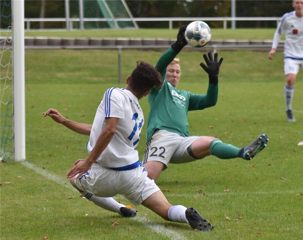 Oberjesingen, Sportplatz, Fußball-Kreisliga A2, SV Oberjesingen (weiß) - VfL Obe...