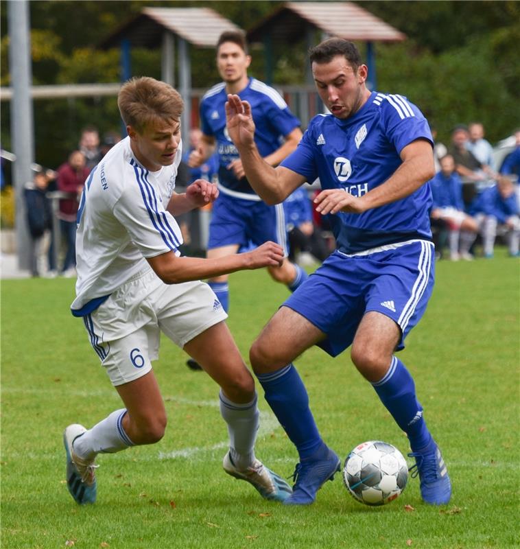 Oberjesingen, Sportplatz, Fußball-Kreisliga A2, SV Oberjesingen (weiß) - VfL Obe...