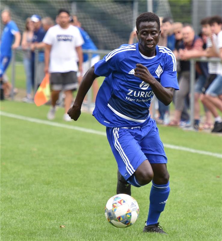 Oberjettingen, Sportplatz, Fußball Kreisliga A1, VfL Oberjettingen (blau) - TV A...