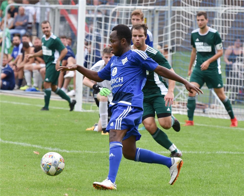 Oberjettingen, Sportplatz, Fußball Kreisliga A1, VfL Oberjettingen (blau) - TV A...