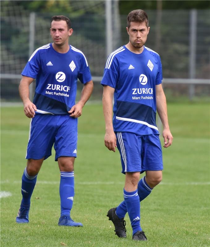 Oberjettingen, Sportplatz, Fußball Kreisliga A1, VfL Oberjettingen (blau) - TV A...