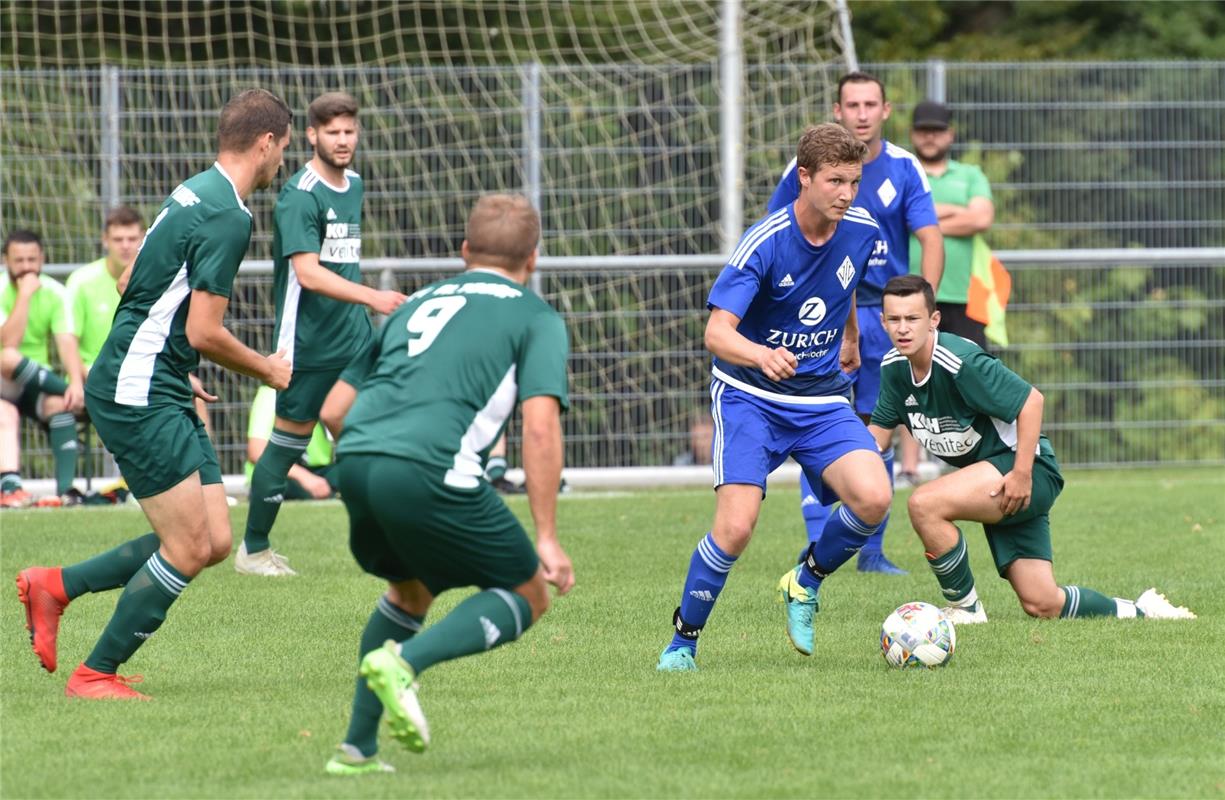 Oberjettingen, Sportplatz, Fußball Kreisliga A1, VfL Oberjettingen (blau) - TV A...