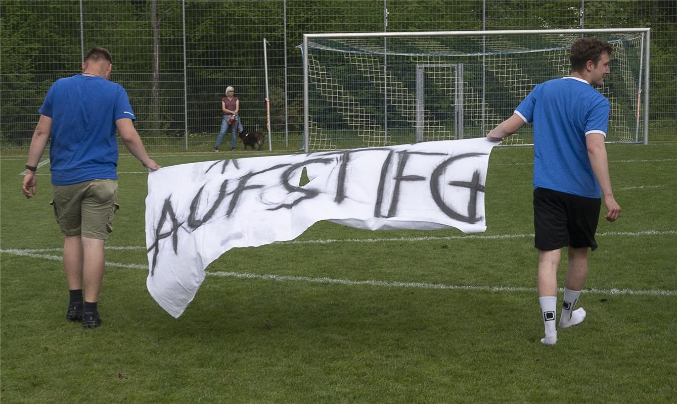 Oberjettingen feiert die Meisterschaft und den Aufstieg in die Bezirksliga - 5 /...