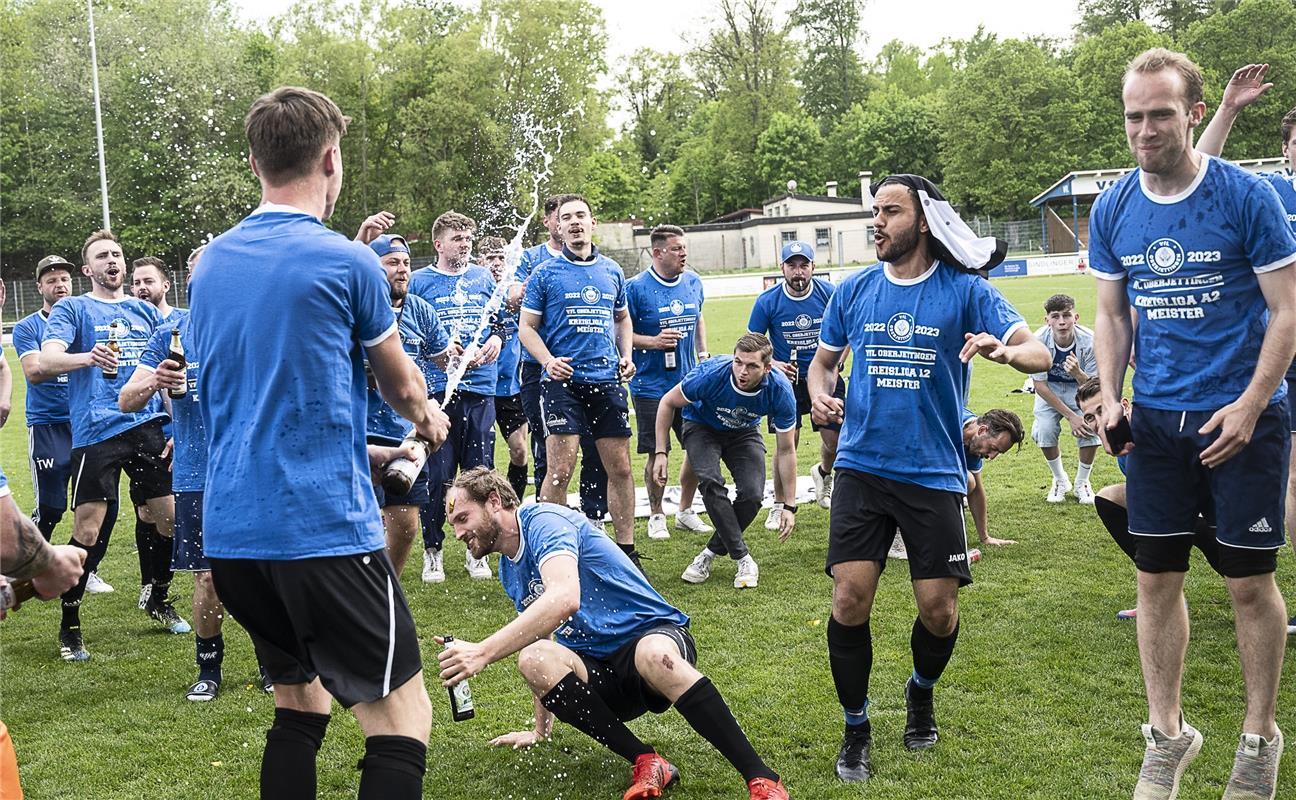 Oberjettingen feiert die Meisterschaft und den Aufstieg in die Bezirksliga - 5 /...