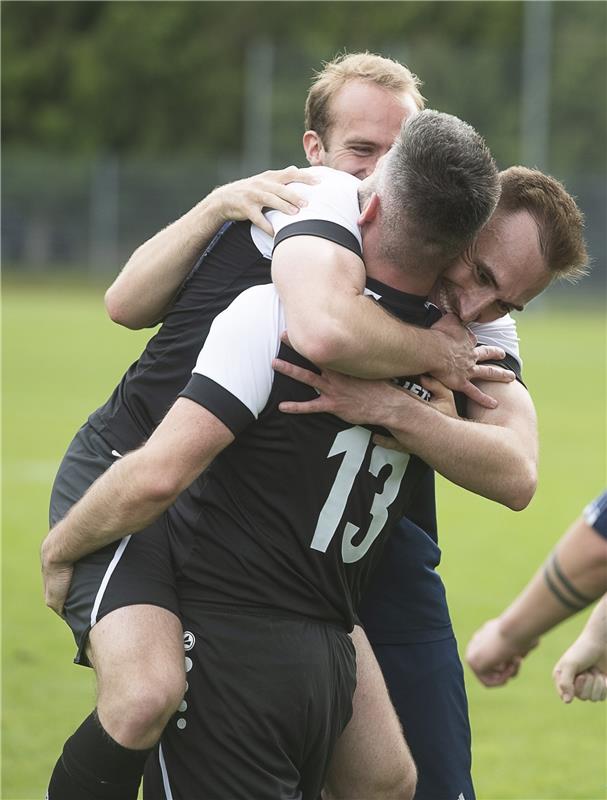 Oberjettingen feiert die Meisterschaft und den Aufstieg in die Bezirksliga - 5 /...