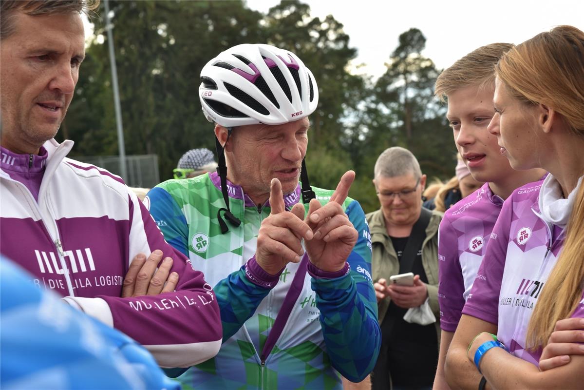 Öschelbronn, Radstadion, Bike Charity Cup,  GB-Foto: Vecsey