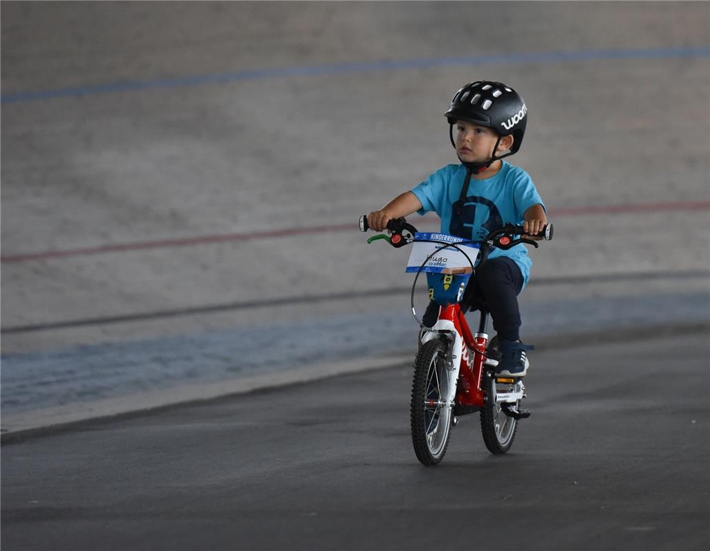 Öschelbronn, Radstadion, Bike Charity Cup,  Kindergartenrunde,  GB-Foto: Vecsey