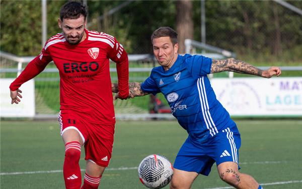 Oguz Yüksel (links/im Spiel gegen Kuppingen) traf zweimal. GB-Foto: Vecsey