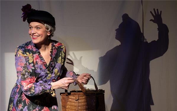 „Ophelias Schattentheater“ ist ein eher obskures Werk des Märchen- und Jugendbuchautors Michael Ende. GB-Foto: Schmidt