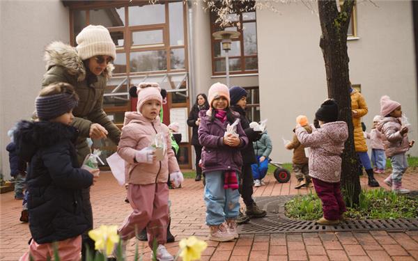 Ostereier-Suche als verbindendes Element