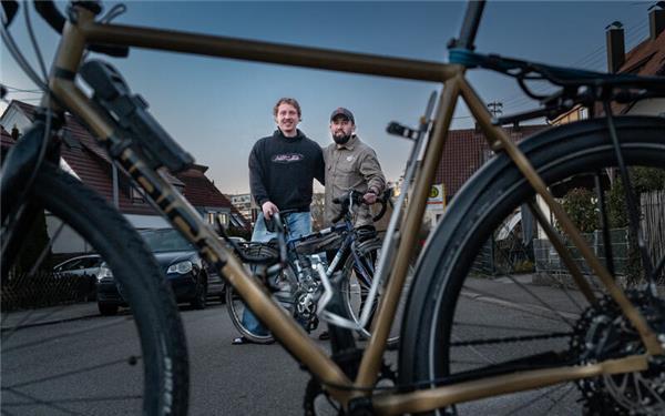 Paul Klaus (links) und Daragh Cronin waren auch schon zusammen auf Tour.GB-Foto: Vecsey