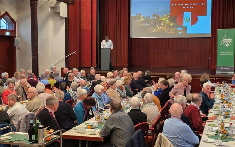 Paula Zolg berichtet bei VfL-Seniorentreffen über ihr Jahr in Peru