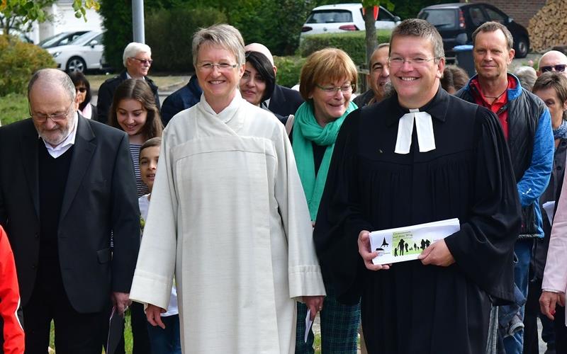 Pfarrer Christoph Hofius, hier beim ökumenischen Kirchenfest vor drei Jahren, verlässt Nebringen. GB-Foto (Archiv): Holom